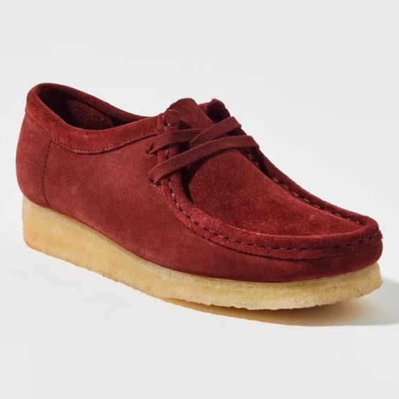 Clarks Wallabee Short Red Leather Shoe - Picture 1 of 3
